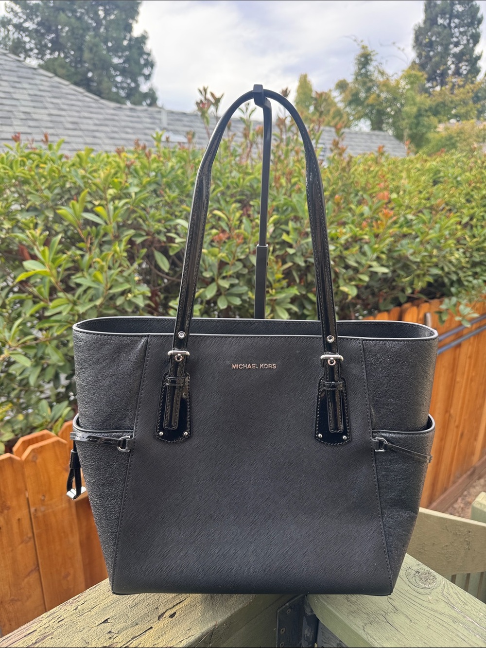 NWT Michael Kors MK Voyager Travel Shoulder Tote Black Glitter Sparkle $498
